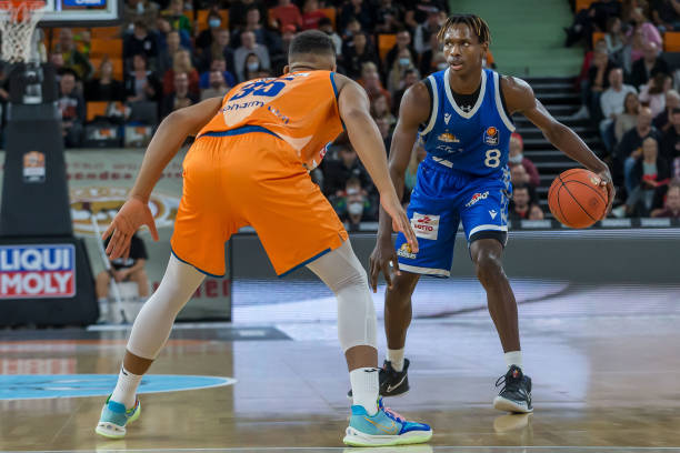 曼联在转会 曼联在转会