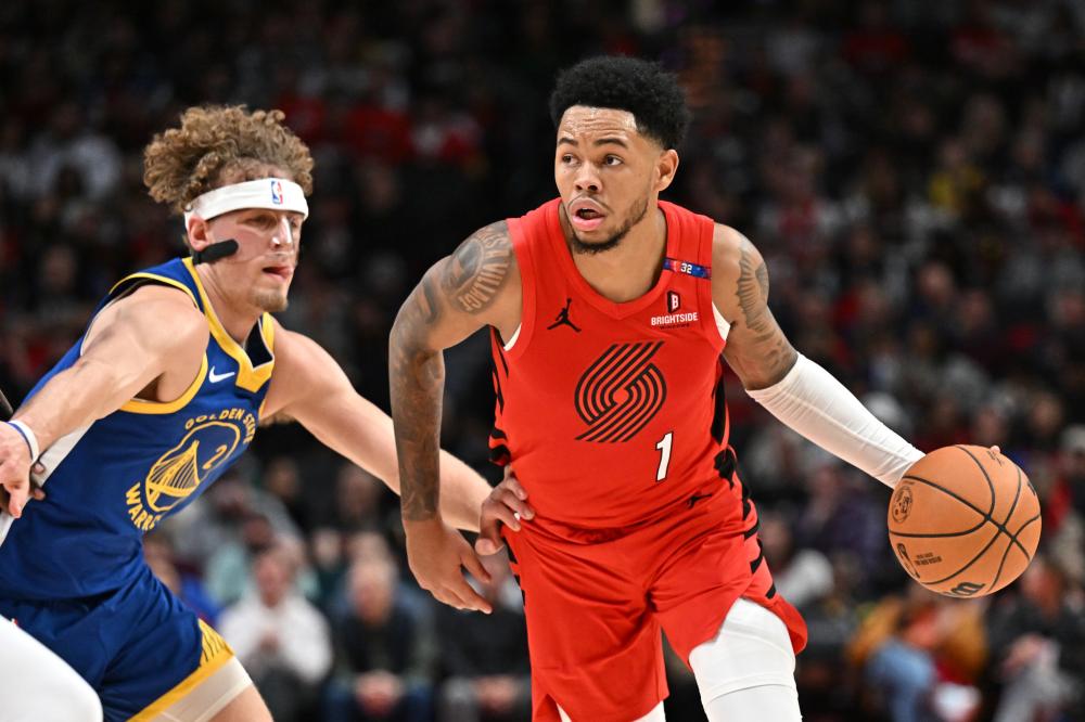 烈角逐中 烈角逐中