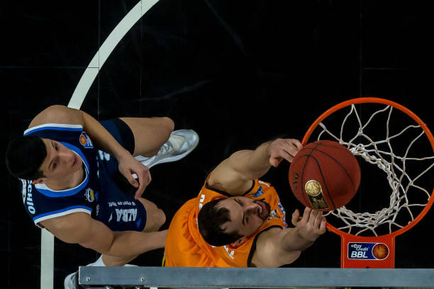 构成了国内 构成了国内